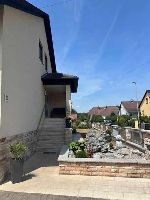 Ferienwohnung Aischgrund Hallerndorf Esterno foto